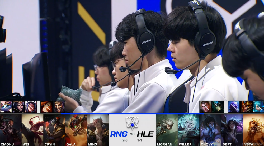 HLE血洗RNG，Kanavi团战一打五激烈交锋小组赛，留下经典瞬间