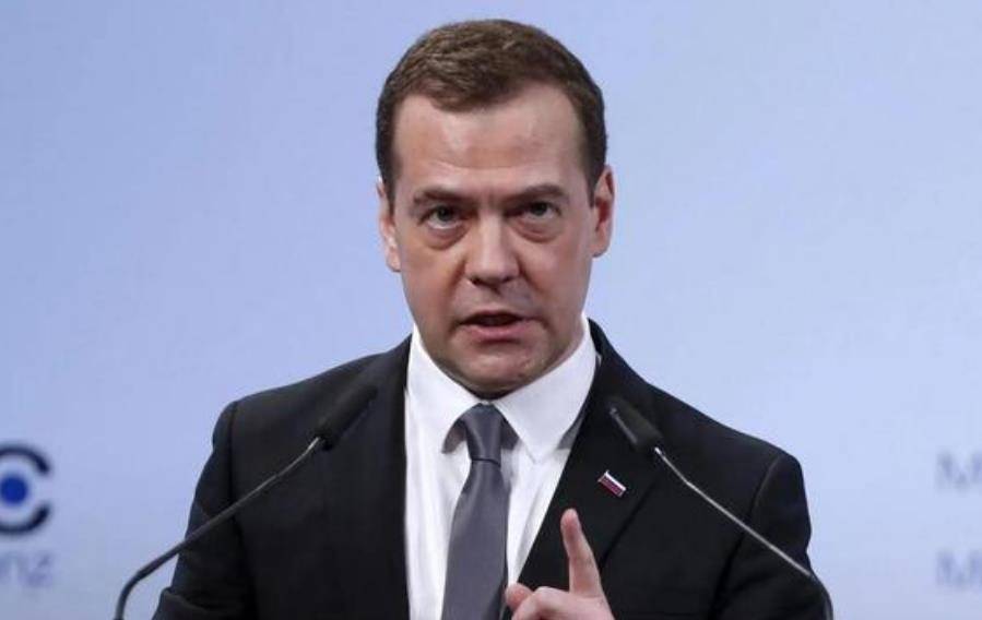 蒙特卡洛大师赛逆转法网，梅德韦杰夫高光表现的简单介绍