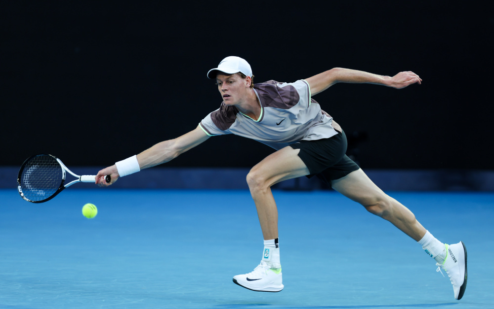 澳网绝杀法网，辛纳点燃赛场的简单介绍