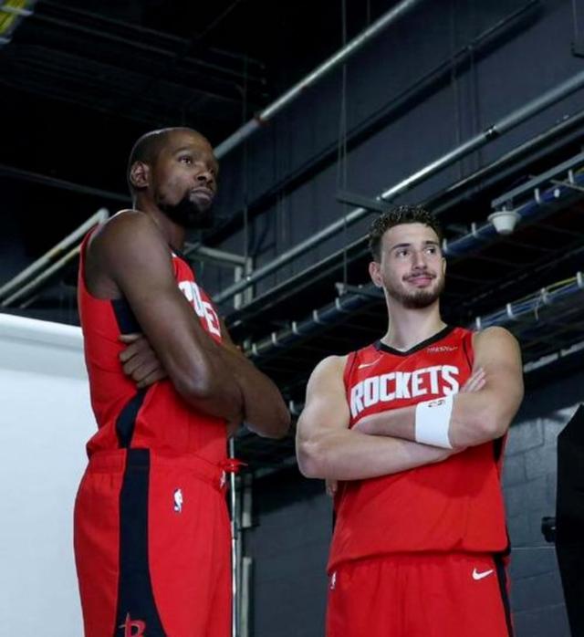 开云体育中国-青岛队完胜魔术，杜兰特带队取胜