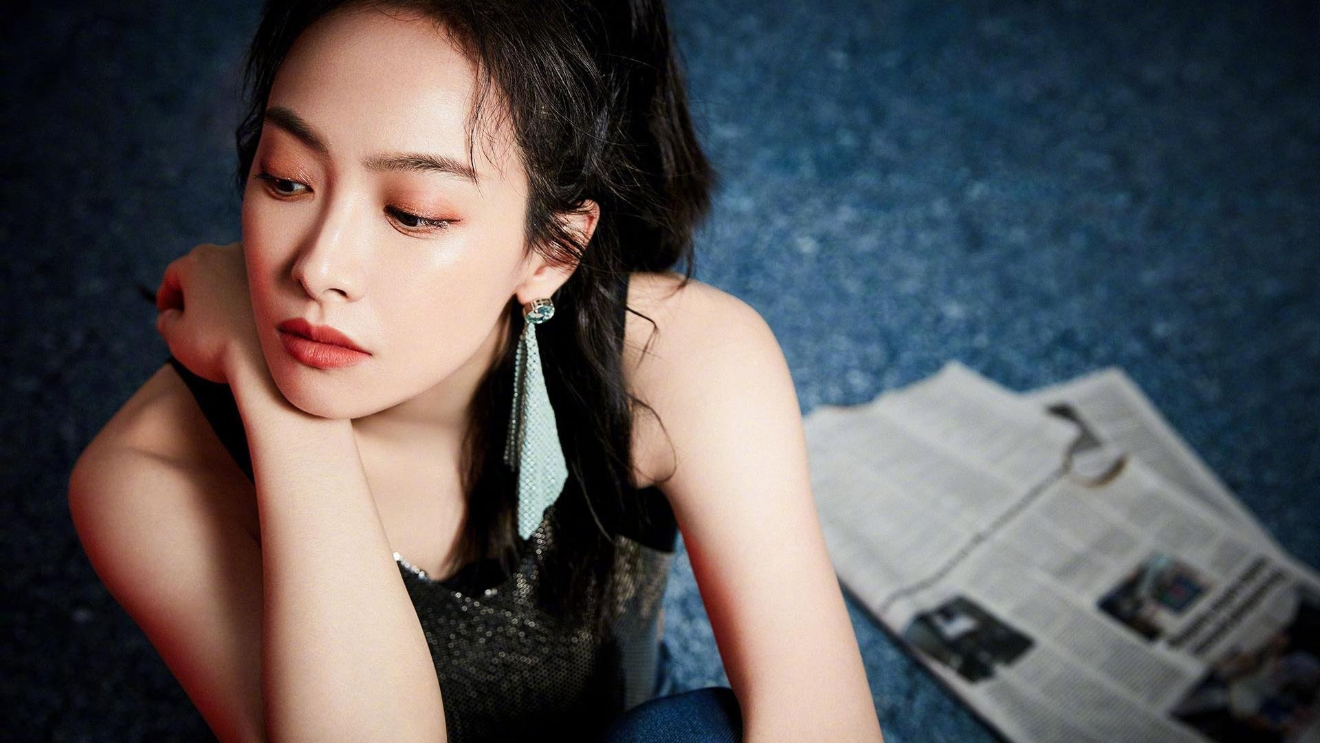 开云体育下载-2026世界杯焦点战，76人淘汰骑士？篮球巨星的足球奇幻夜，跨界狂想曲引爆全球！