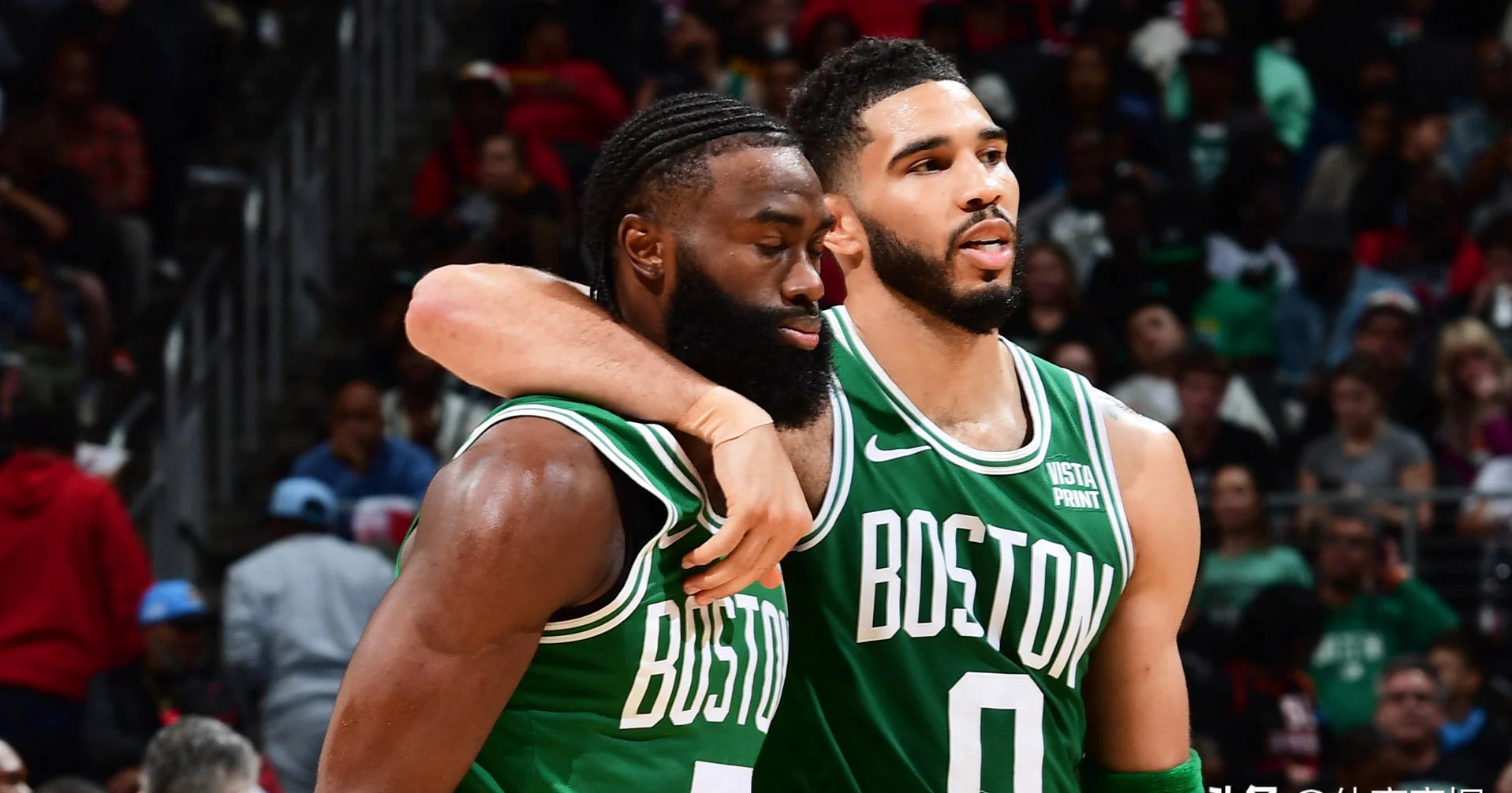 山西队完胜凯尔特人，布克状态火热