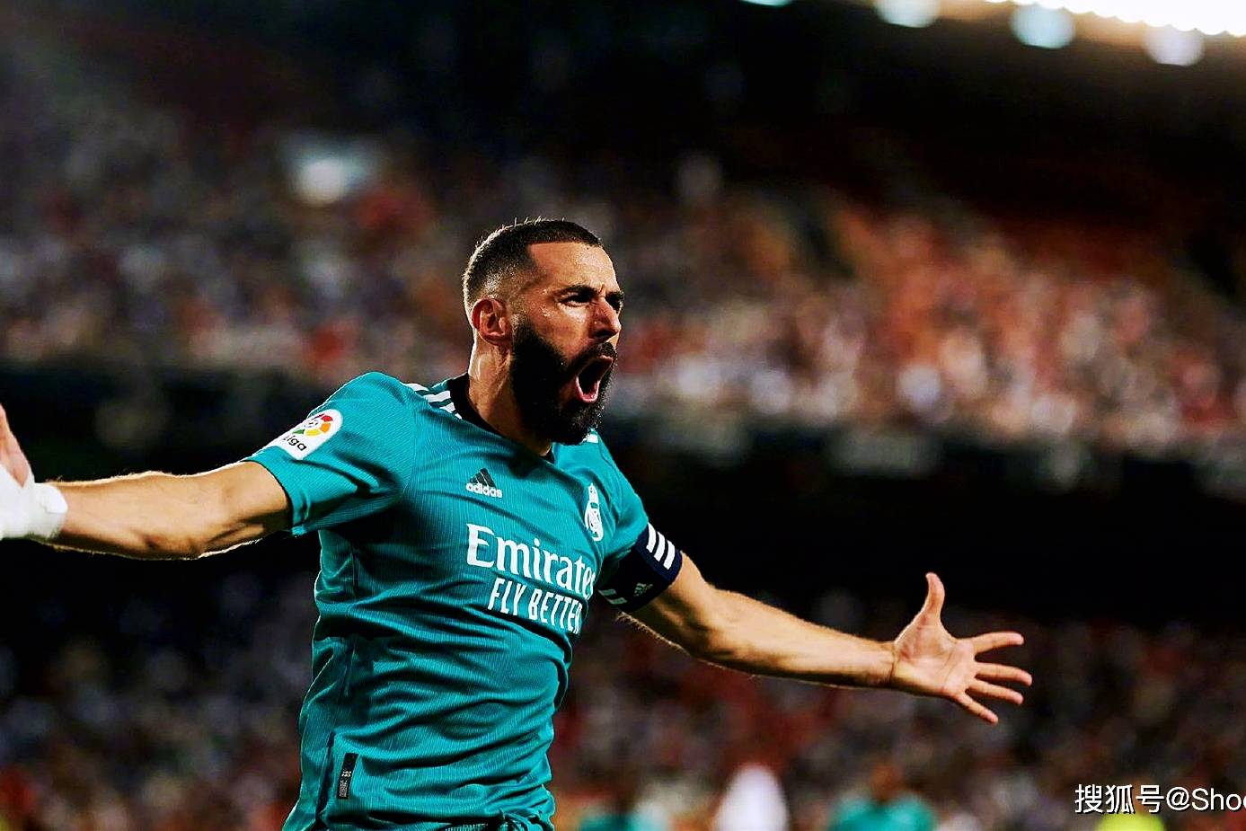 荷兰轻取尤文，本泽马状态火热